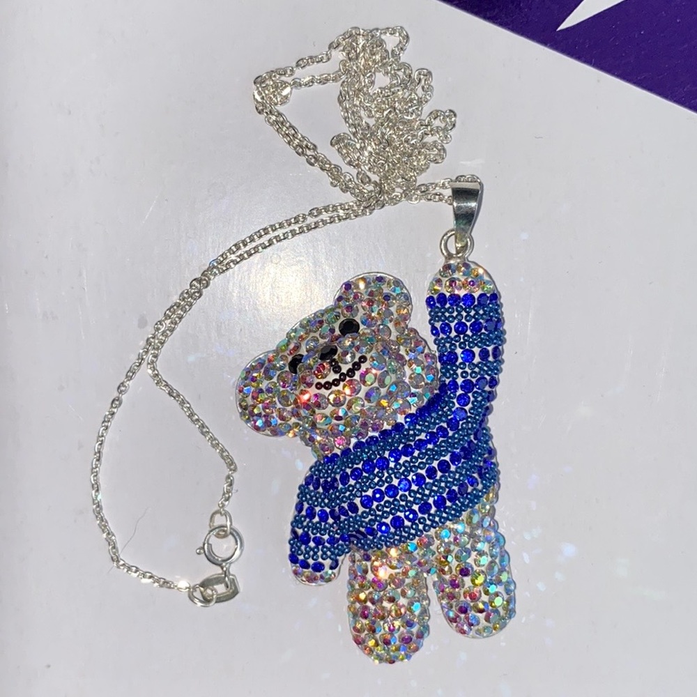 teddy bear necklace